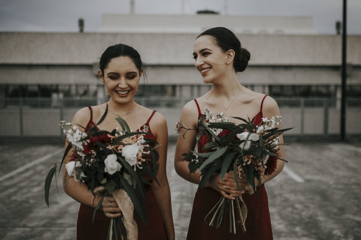 <strong>Featuring:</strong> Cleome Satin In Claret<br>