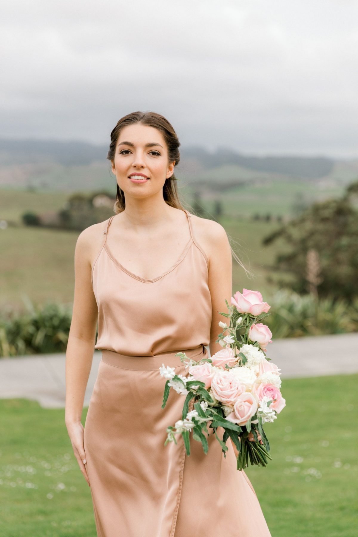 <strong>Featuring:</strong> Cleome Satin in Rose Gold