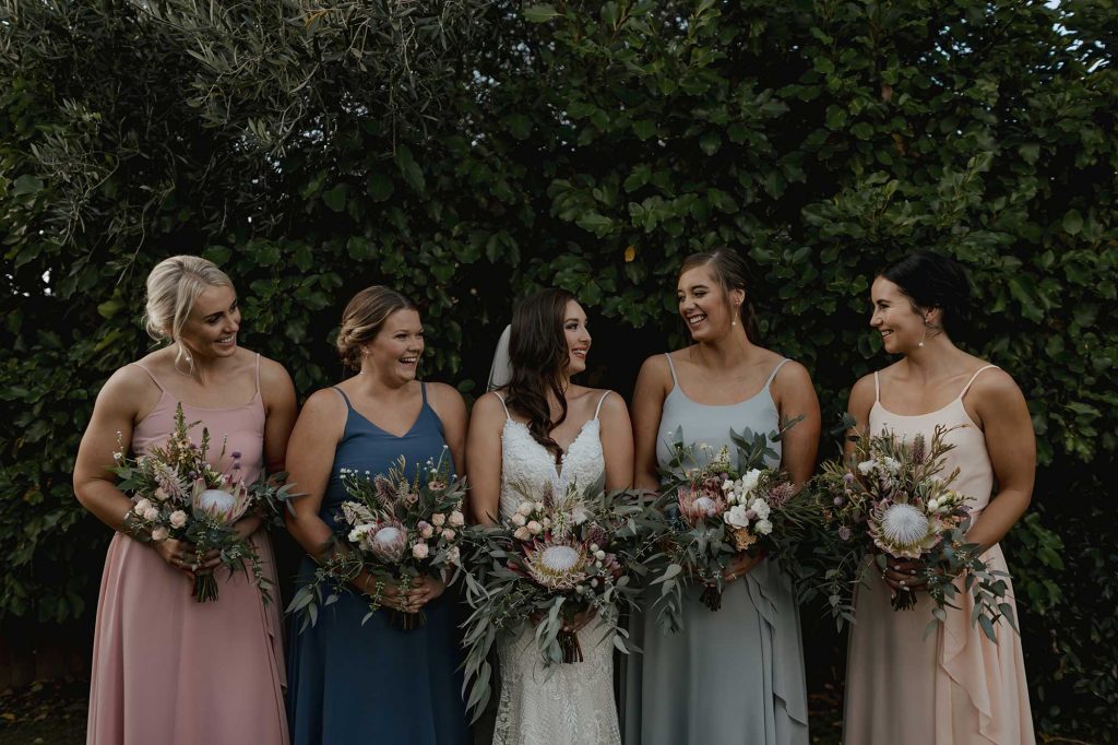 <strong>Featuring:</strong> Annabelle in Stone Blue and Hampton in Coral, Dove and Dusty Pink
