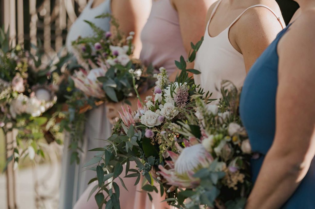 <strong>Featuring:</strong> Annabelle in Stone Blue and Hampton in Coral, Dove and Dusty Pink