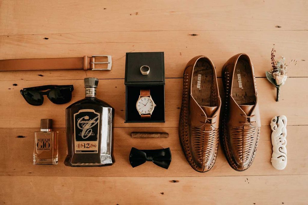 Thank you <strong> Amber and Joel </strong> for sharing your lovely wedding with us <br>