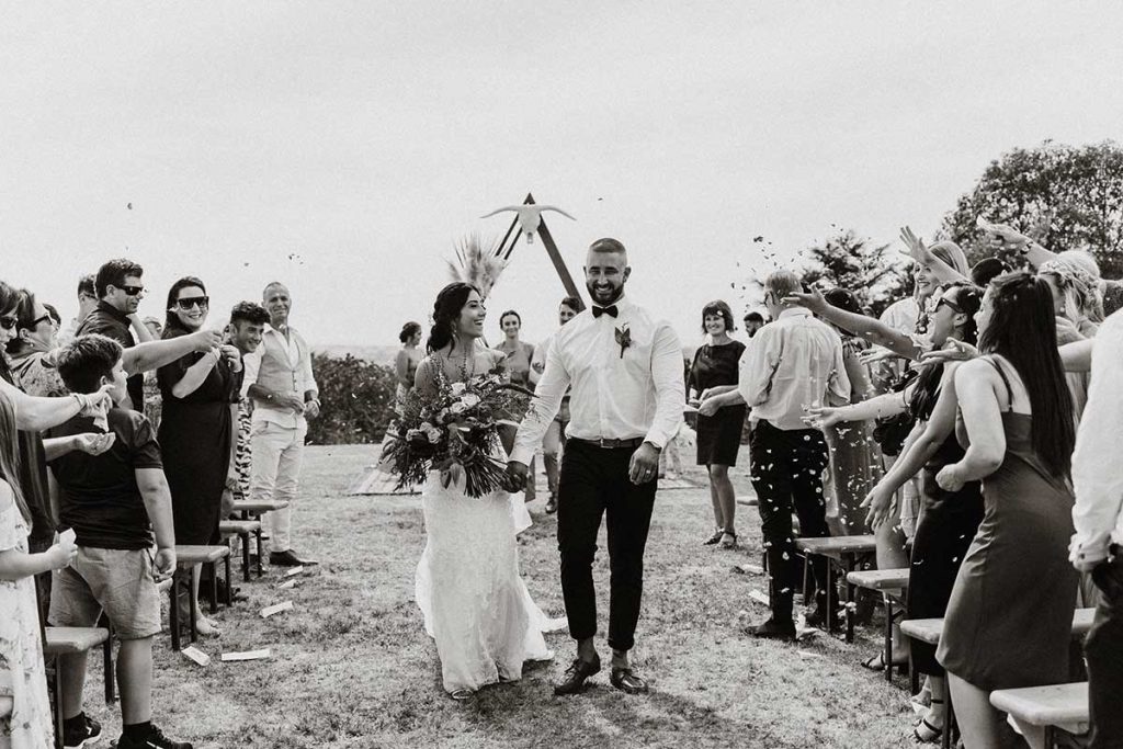 Thank you <strong> Amber and Joel </strong> for sharing your lovely wedding with us <br>