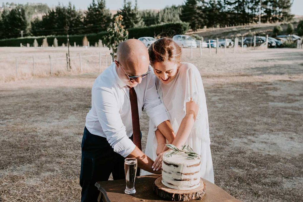 Thank you <strong> Larissa and Michael </strong> for sharing your lovely wedding with us <br>