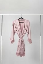 Mila Satin Lace Bridal Party Robe - Soft Mauve