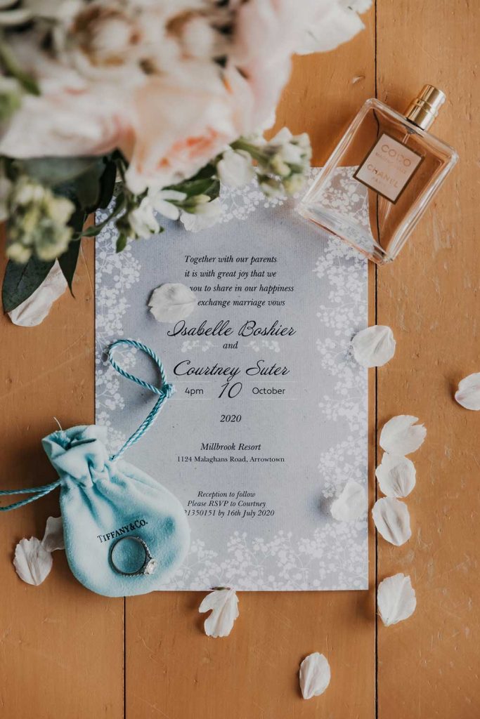 Thank you <strong> Isabelle Boshier </strong> for sharing your lovely wedding with us <br>